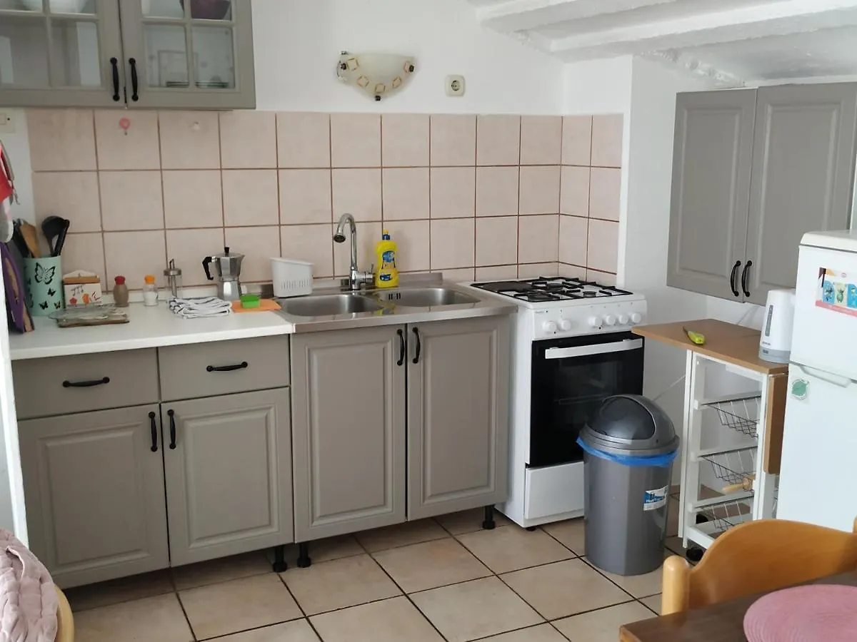 Apartmani Zlatko Pula Apartment