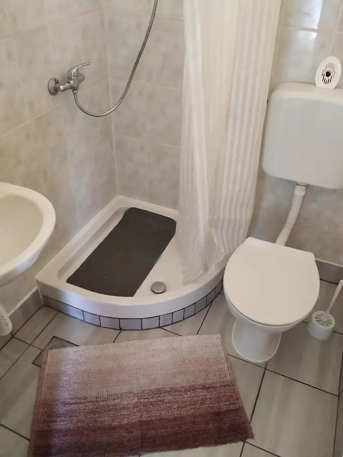 Apartmani Zlatko Pula