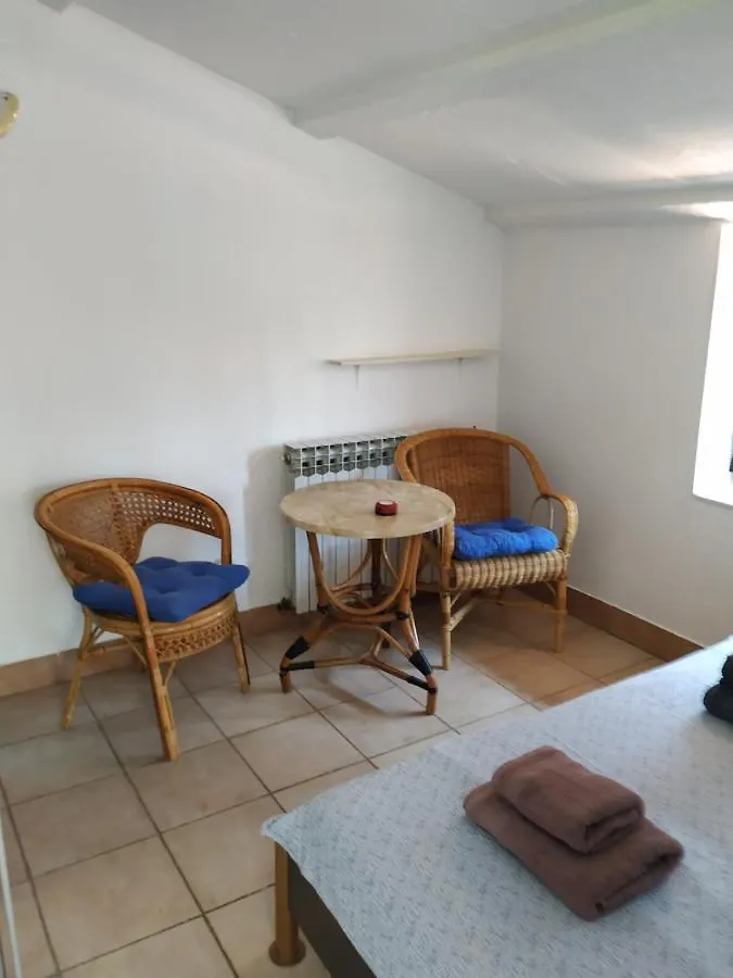 Apartmani Zlatko Pula